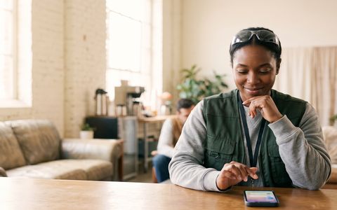 Does My Employer Offer Daily Pay? How to Check
